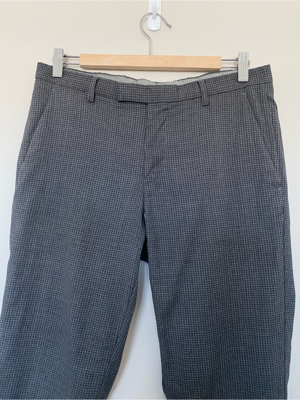 Men's Gray Micro-Check Dress Pants